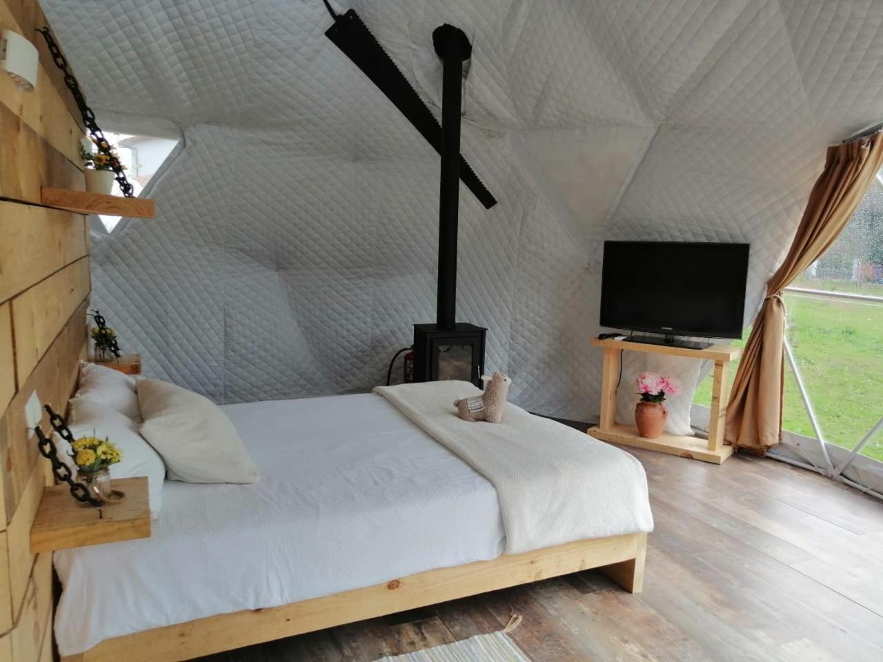 Отель Glamping Quintana Хихон Экстерьер фото
