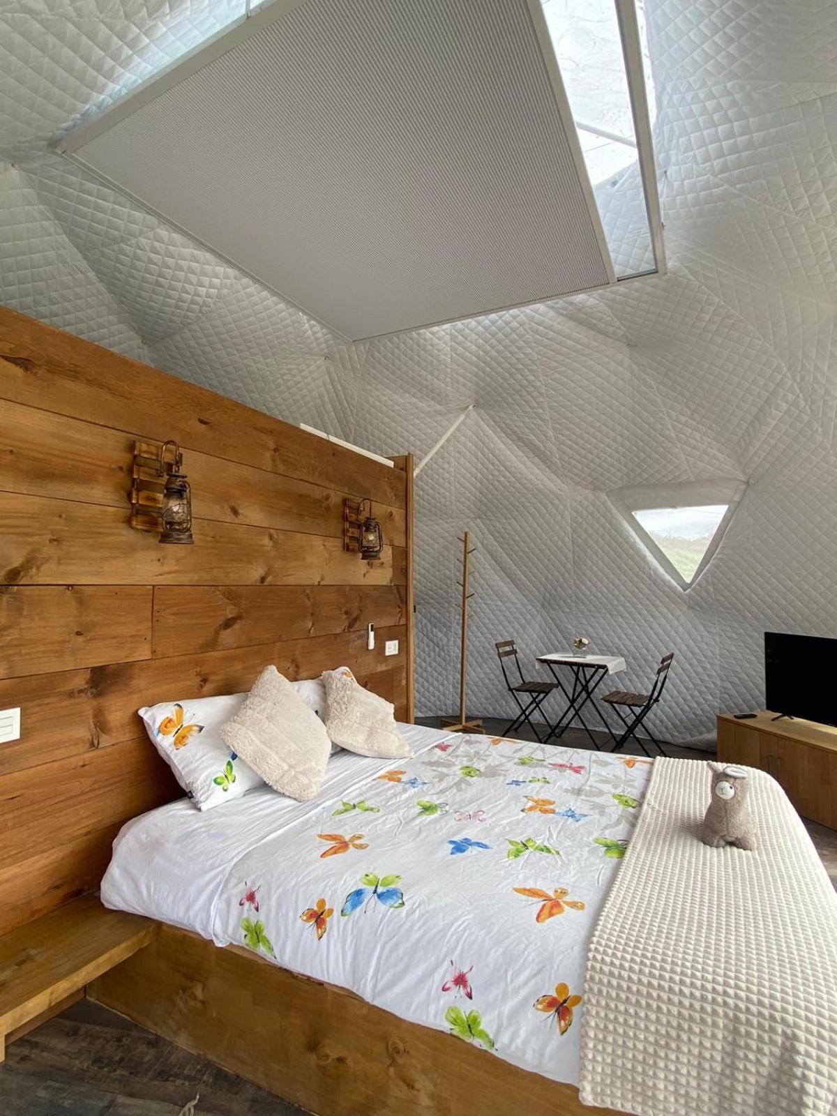 Отель Glamping Quintana Хихон Экстерьер фото